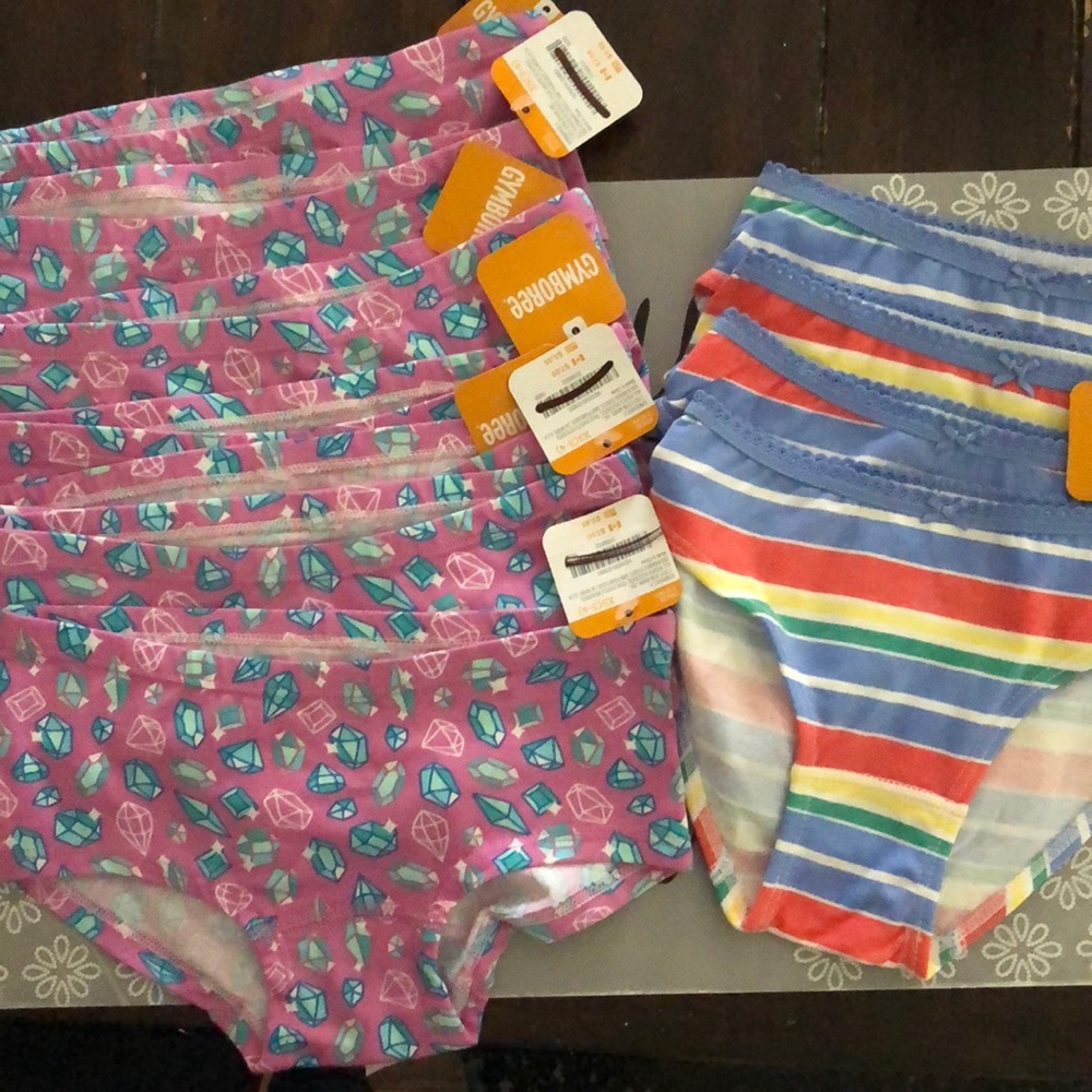 Gymboree BNWT huge lot of girls underwear XS 3-4